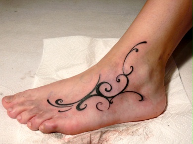Tatuaze na stopy - Stopa 13.jpg